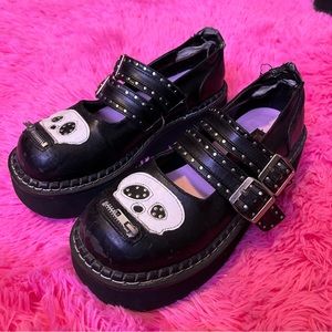 VINTAGE HTF DEMONIA EMILY 222 DAMAGED